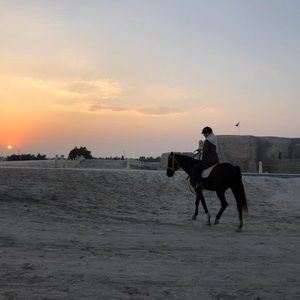 Meet your Posher, Nahed